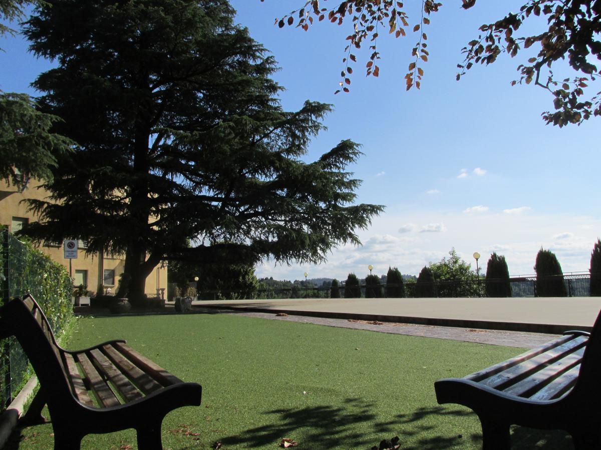 Ostello Residenza Molinatto Oggiono ภายนอก รูปภาพ