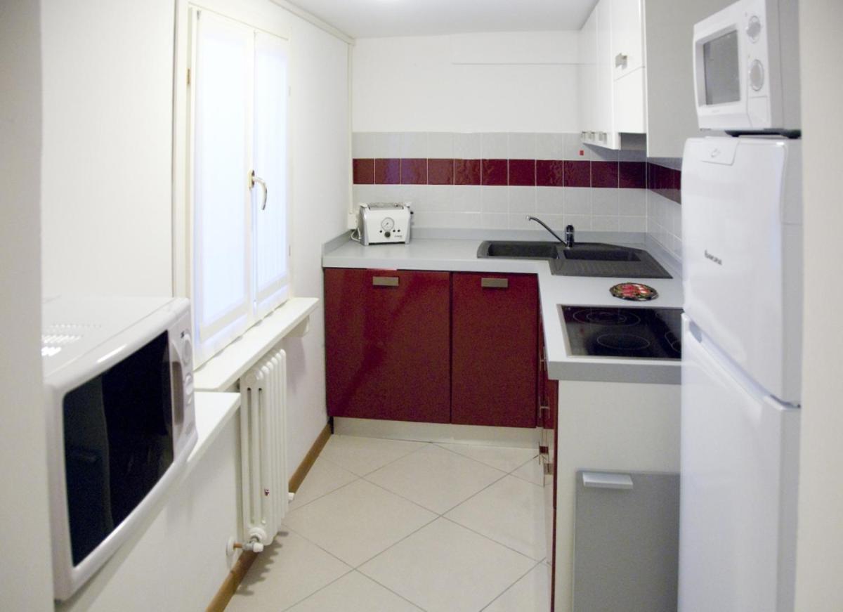 Ostello Residenza Molinatto Oggiono ภายนอก รูปภาพ